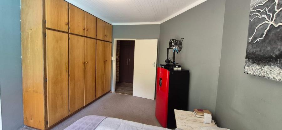 4 Bedroom Property for Sale in Pellissier Free State